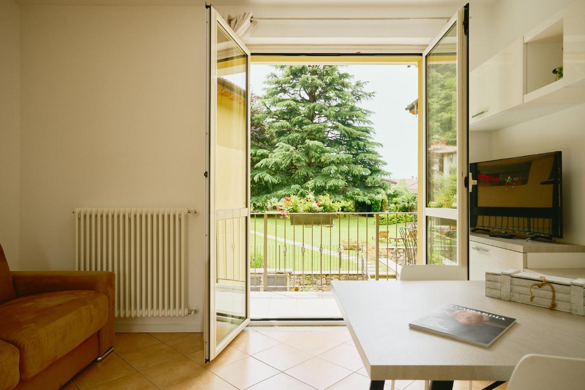 Residence Antico Torchio Dervio Exteriör bild